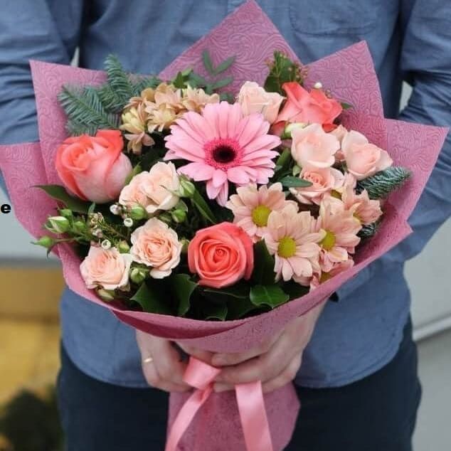 Цветы и точка от 3 040 руб.